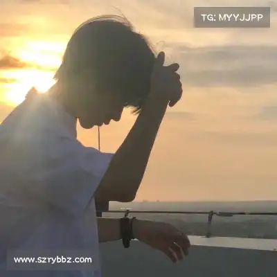 伏秋嫱